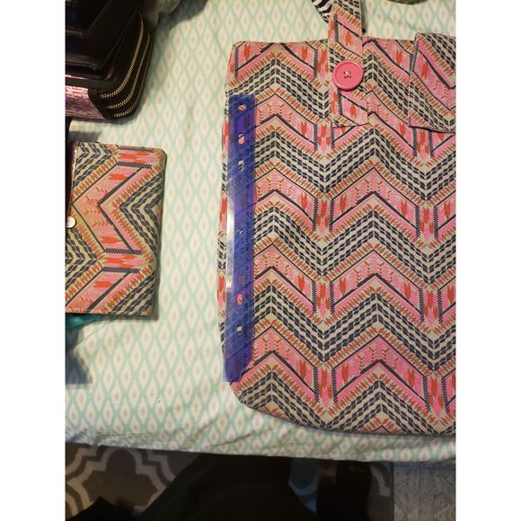 Tote and matching wallet - Picture 6 of 8